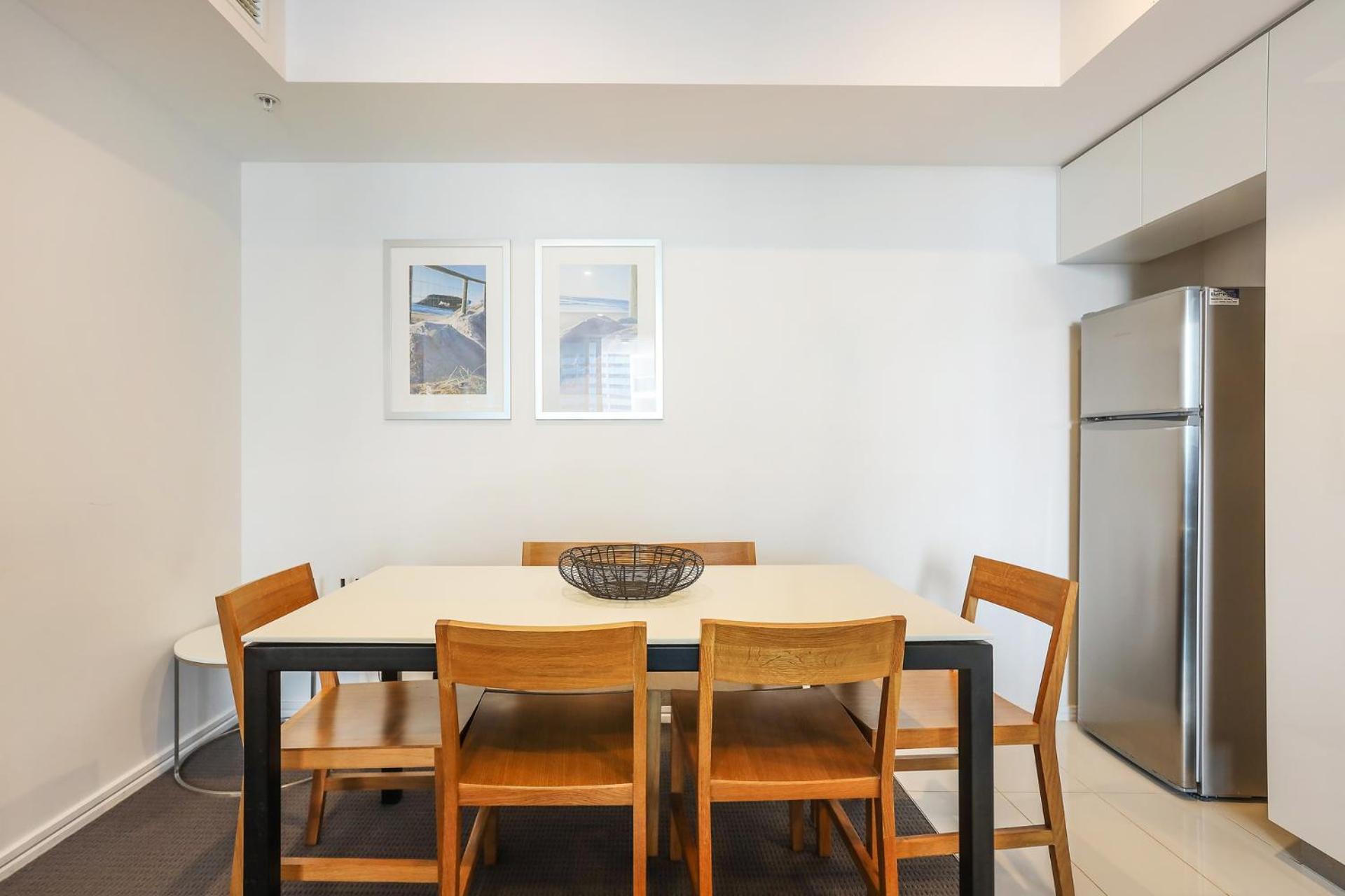 Number 1 H Residences - Wifi, Parking & More By Gold Coast Holidays Buitenkant foto