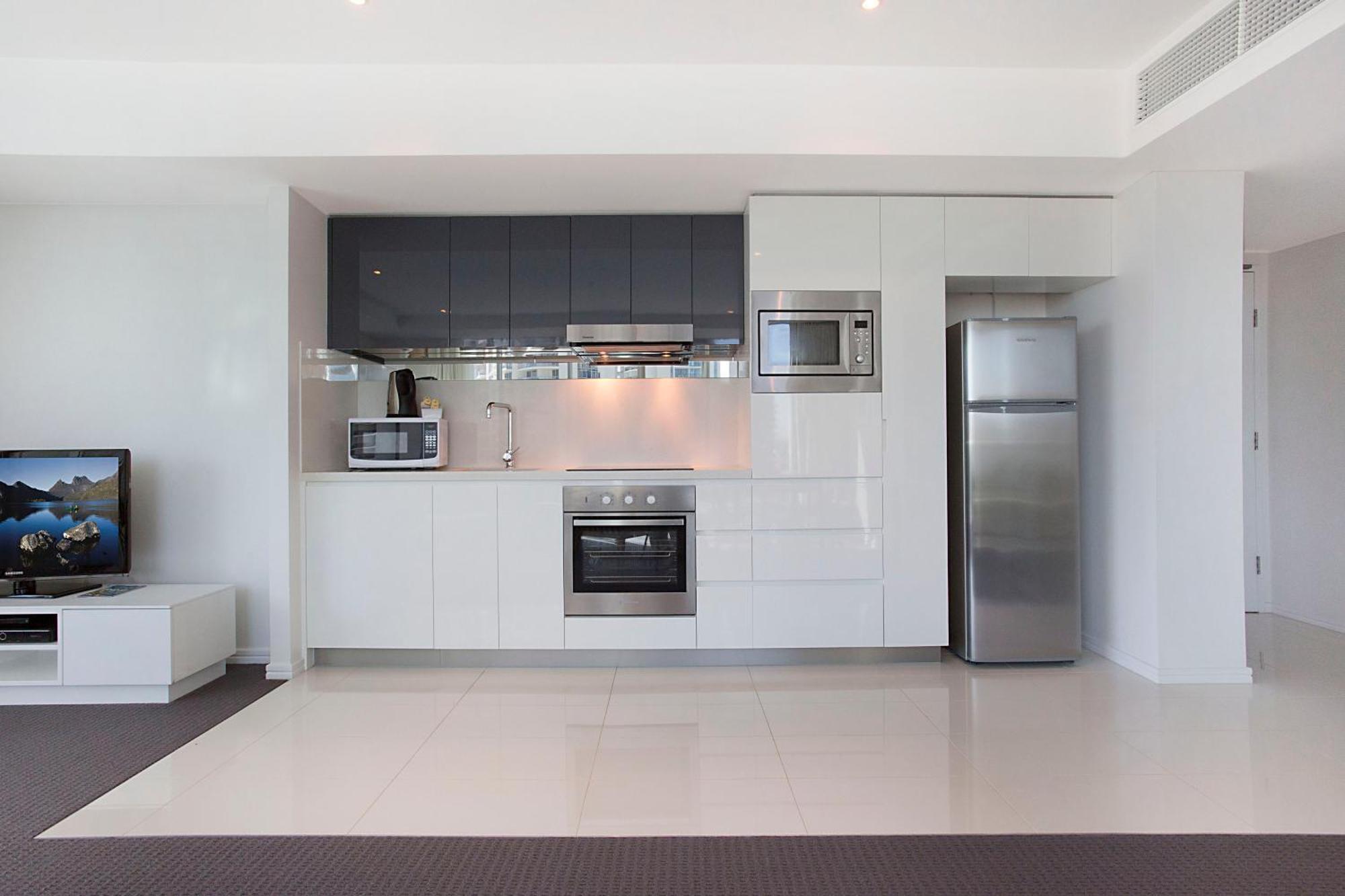 Number 1 H Residences - Wifi, Parking & More By Gold Coast Holidays Buitenkant foto