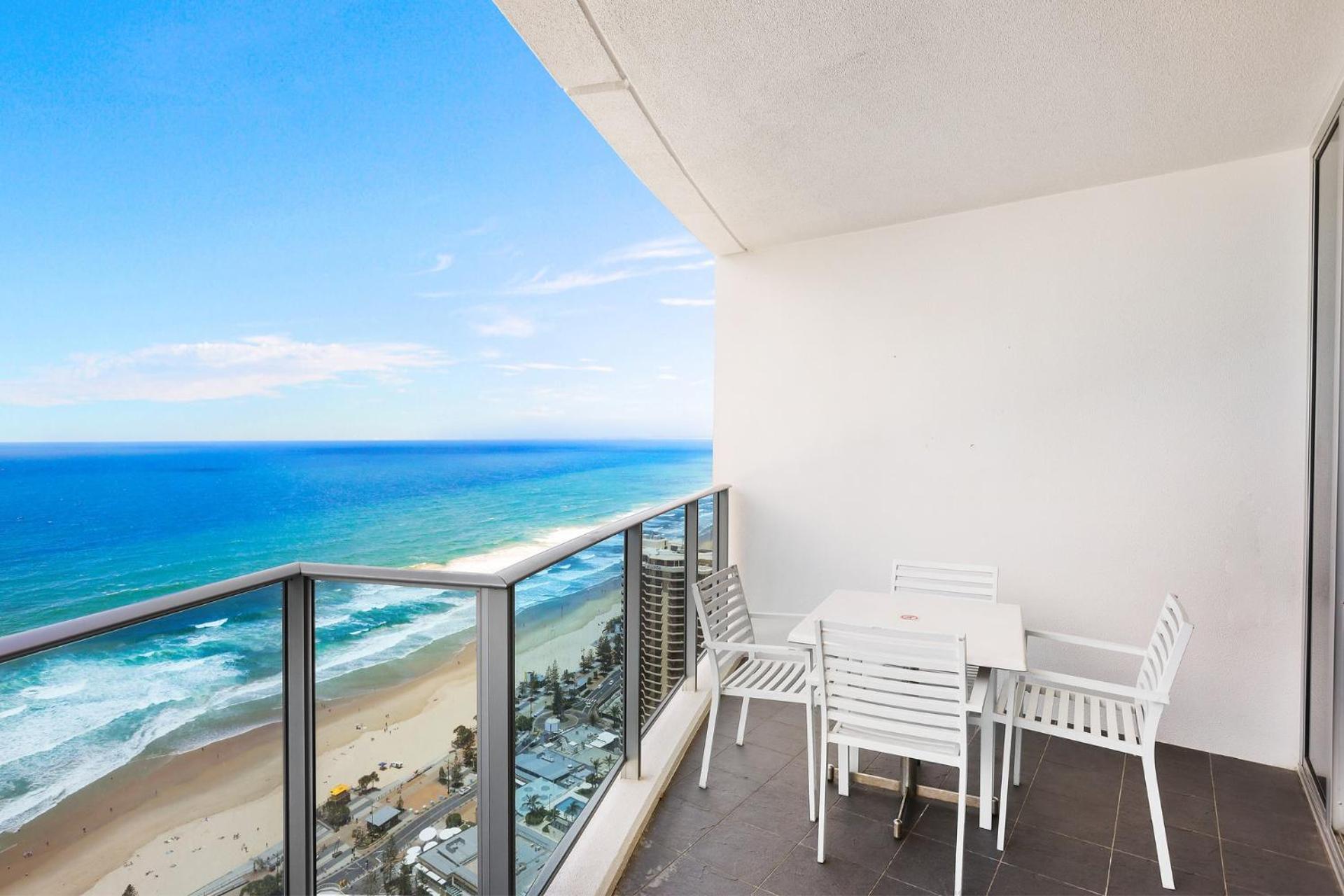 Number 1 H Residences - Wifi, Parking & More By Gold Coast Holidays Buitenkant foto