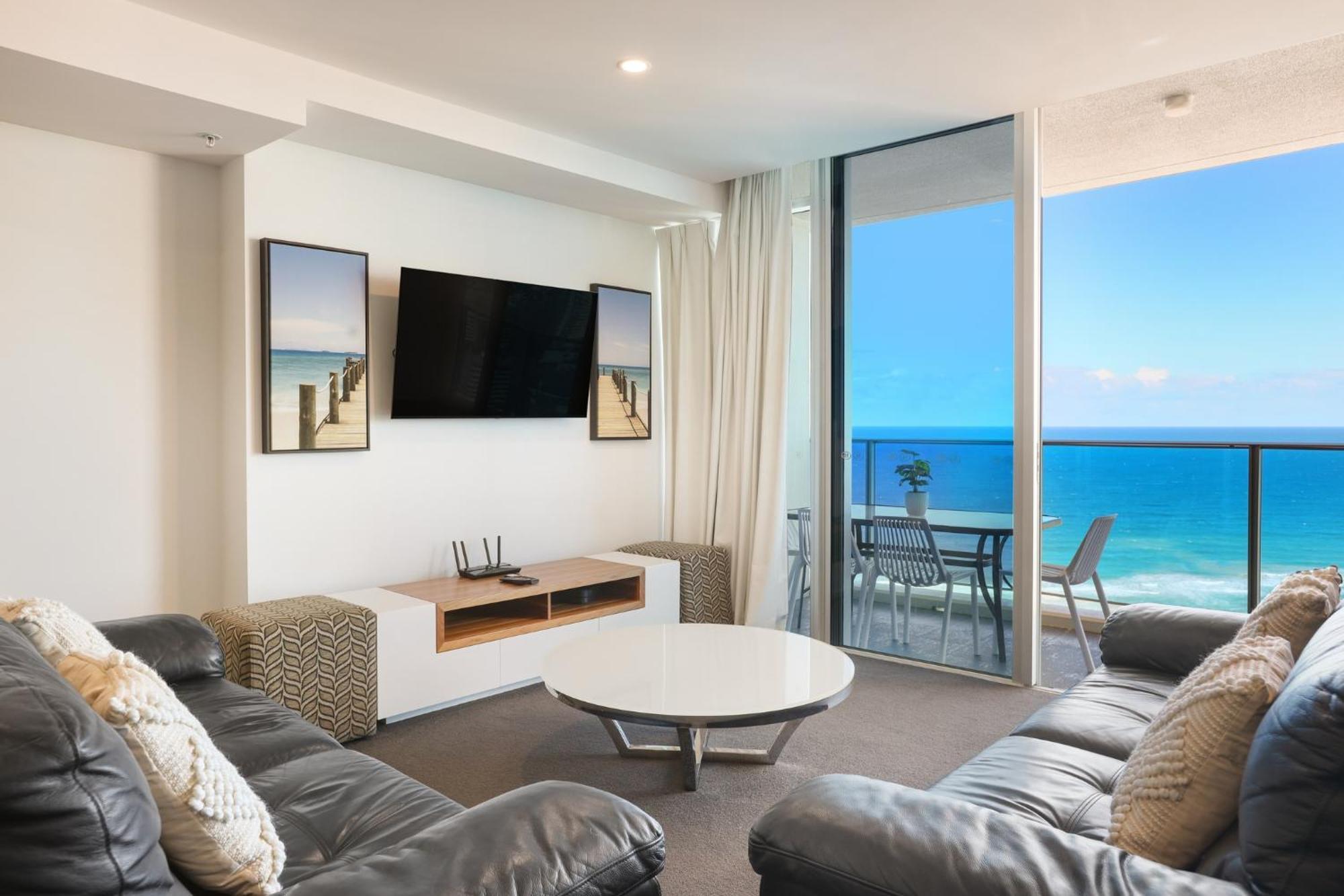 Number 1 H Residences - Wifi, Parking & More By Gold Coast Holidays Buitenkant foto