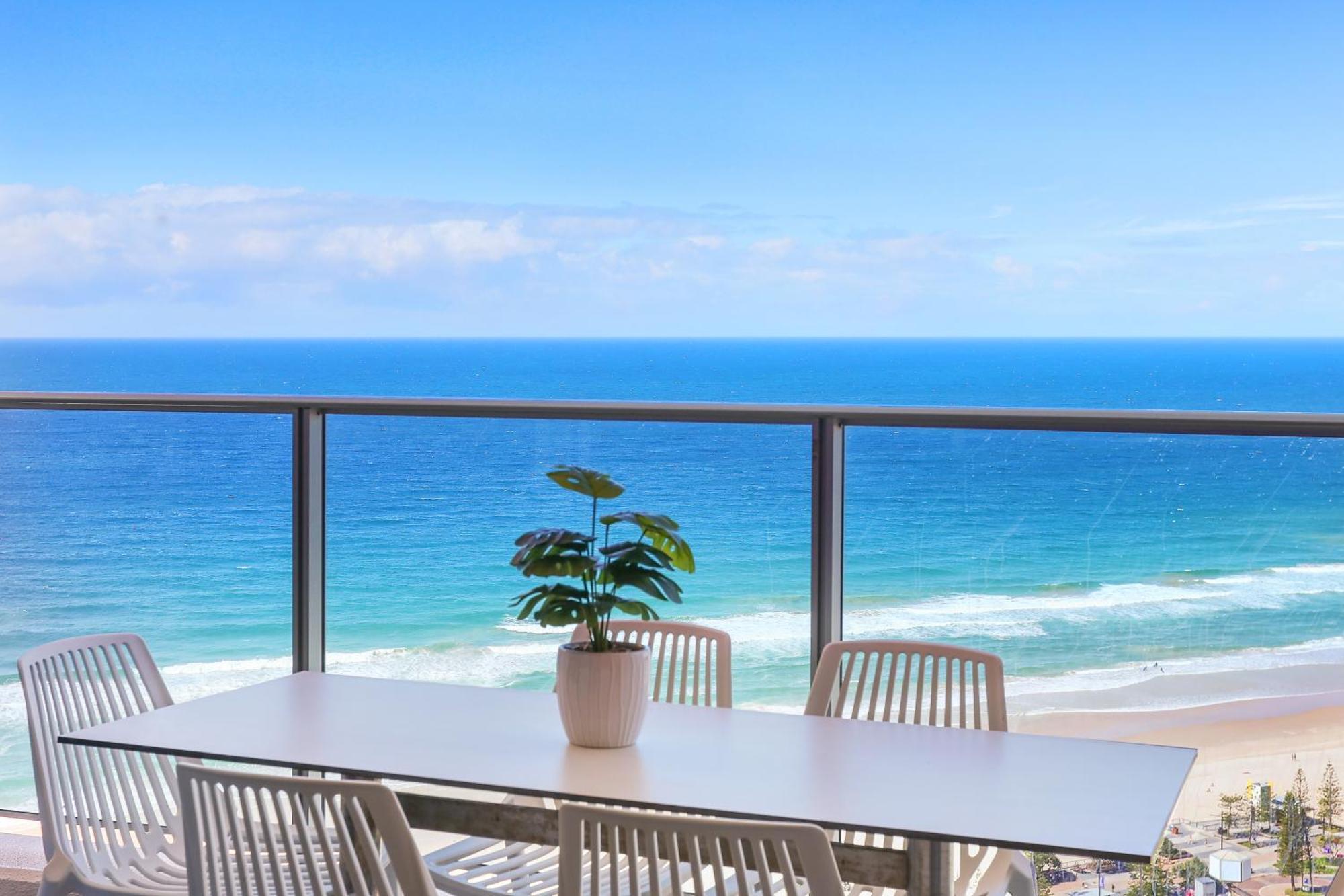 Number 1 H Residences - Wifi, Parking & More By Gold Coast Holidays Buitenkant foto