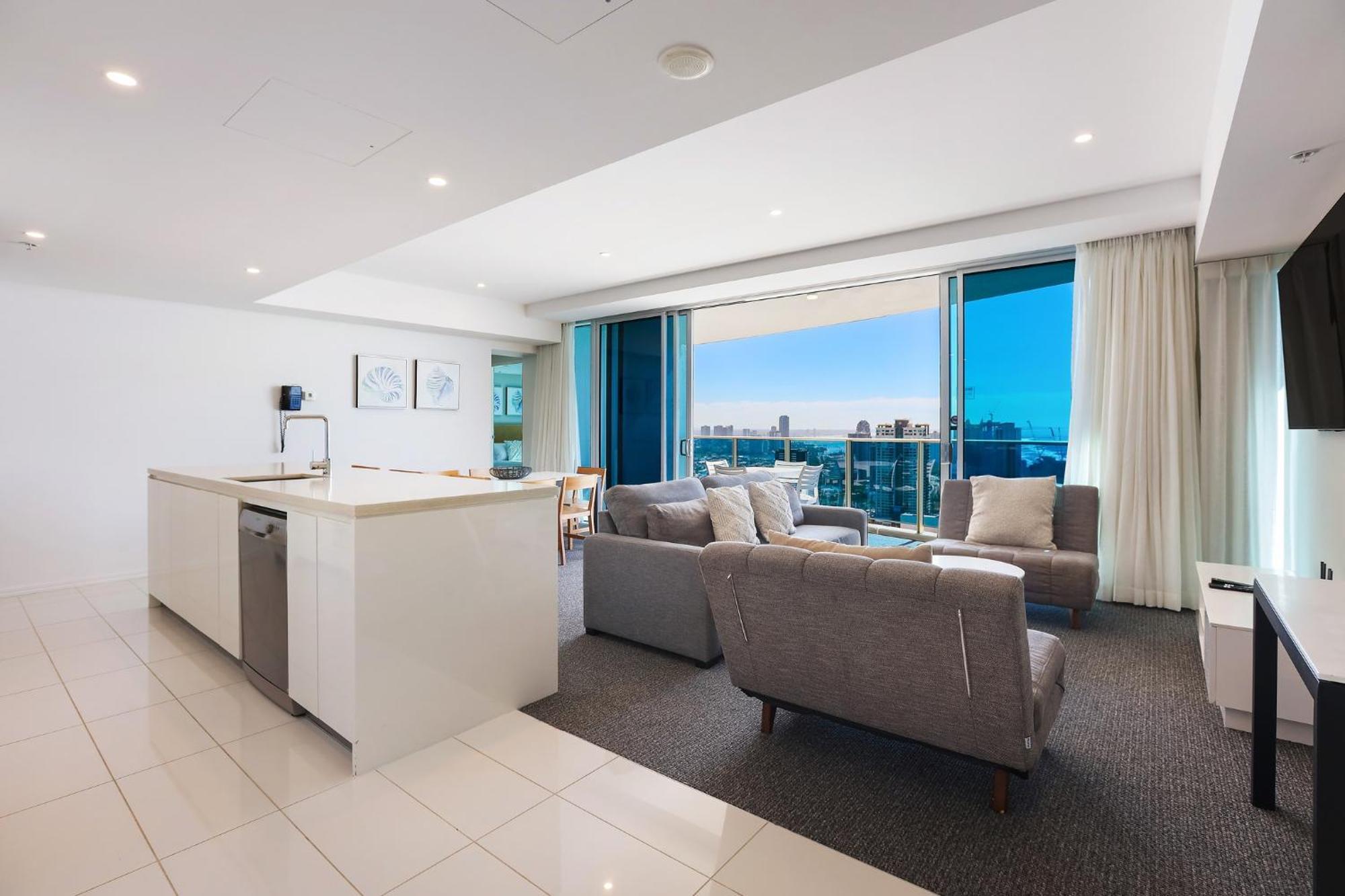 Number 1 H Residences - Wifi, Parking & More By Gold Coast Holidays Buitenkant foto